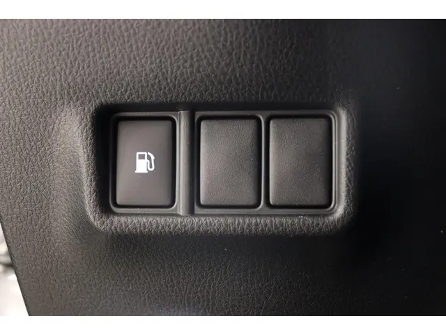 Toyota C-HR 1.8 Hybrid Style, 2019 Hybride Benzine 21