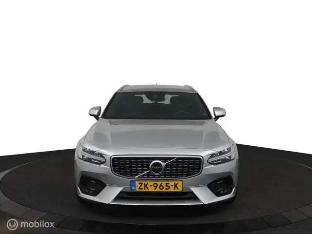 Volvo V90 2.0 T4 R-Design | ACC | PILOT | LEER | 2019 Benzine 4