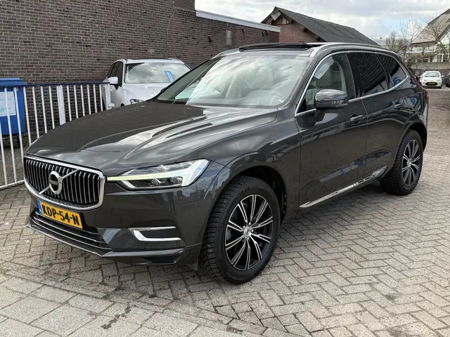 Volvo XC60 2.0 T5 Luxury-line 2018 Benzine 2