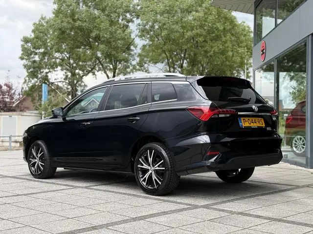 MG MG5 Electric Aut. Range Plus Luxury 2022 Elektrisch 4