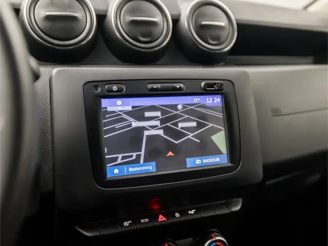 Dacia Duster 1.2 TCe Prestige Sport 2018 Benzine 8