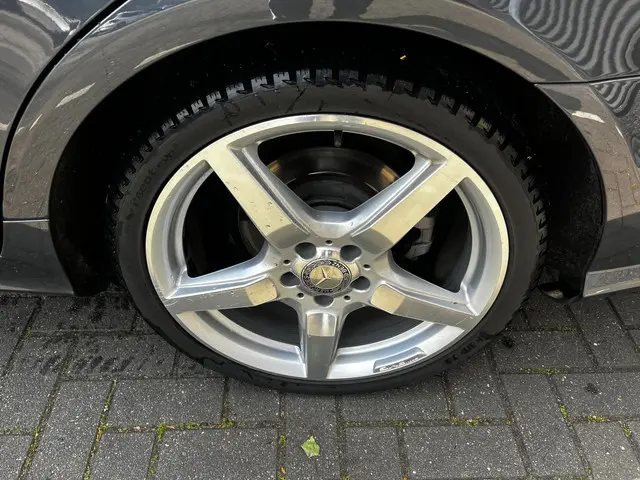 Mercedes-Benz CLS Shooting Brake 350 2014 Benzine 31