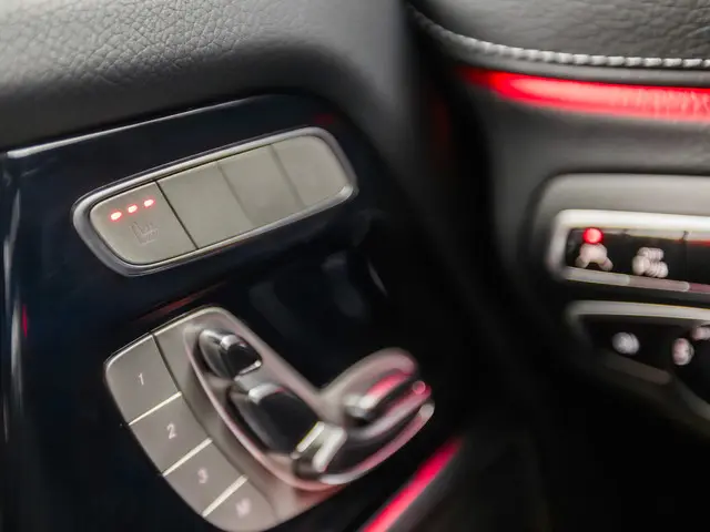 Mercedes-Benz G-Klasse 63 AMG 2020 Benzine 28