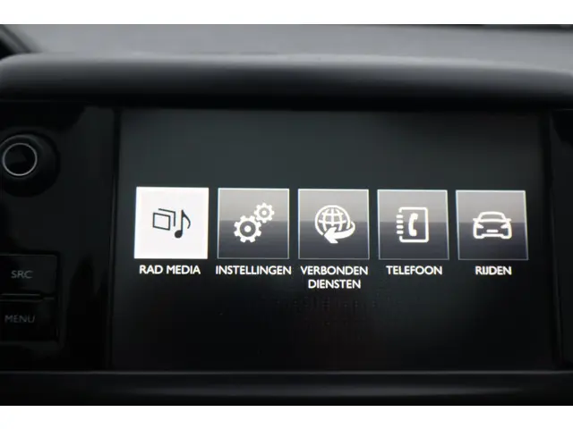 Peugeot 208 1.2 PureTech Allure 2015 Benzine 28