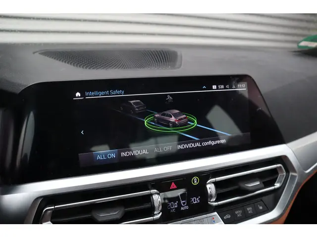 BMW 3 Serie 320e M-Sport 2022 Hybride Benzine 21