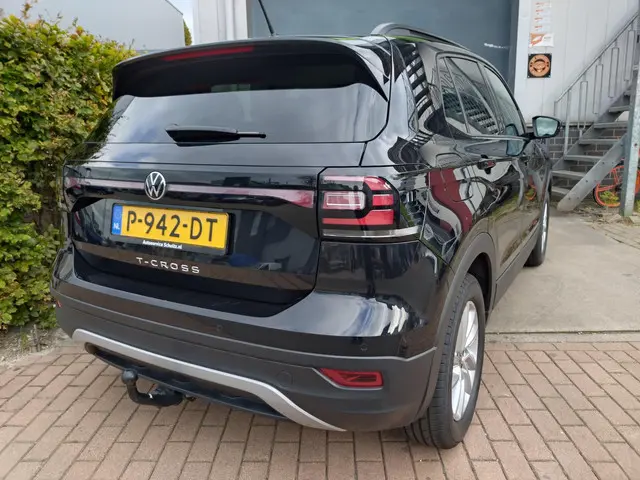 Volkswagen T-Cross 1.0 TSI Life trekhaak 2022 Benzine 4