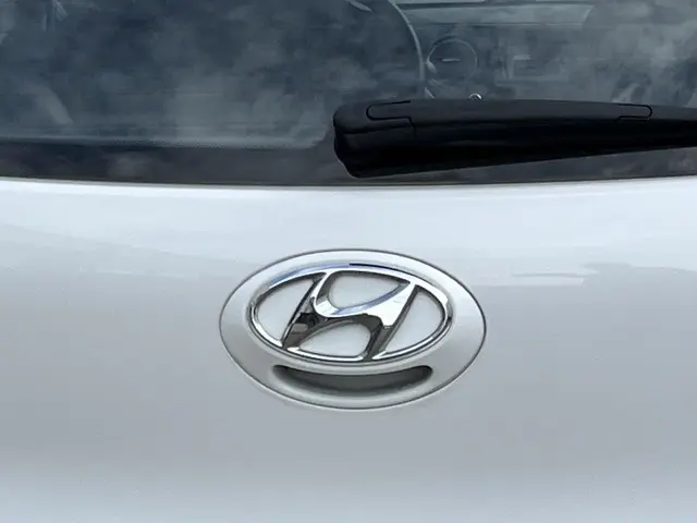 Hyundai i10 1.0i i-Motion Comfort 2015 Benzine 34