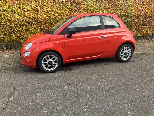 Fiat 500 1.0 Hybrid 15" lmv Carplay 2021 Benzine 2
