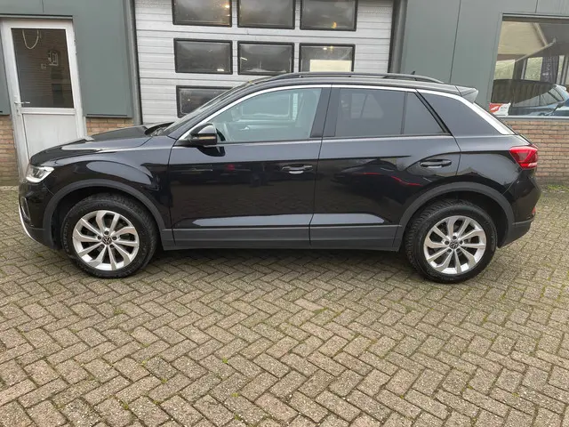 Volkswagen T-Roc 1.5 TSI Style Automaat 2023 Benzine 2
