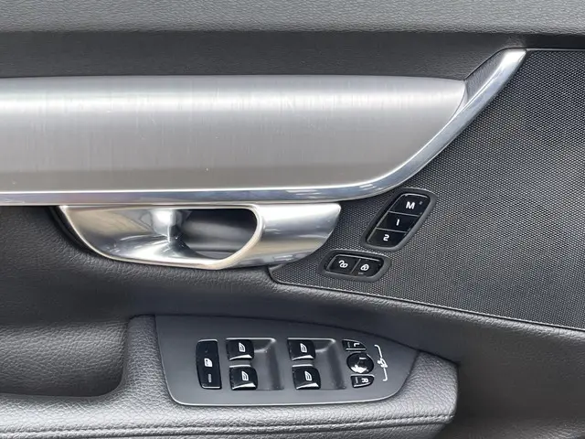 Volvo S90 2.0 T4 Inscription 2018 Benzine 13