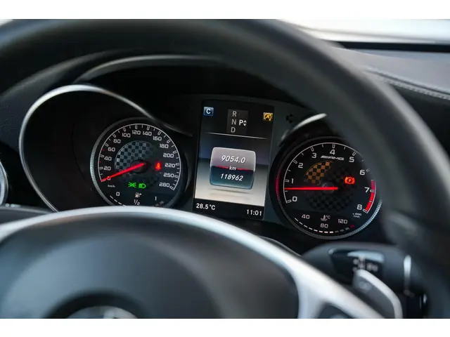 Mercedes-Benz GLC Coupé AMG 43 4MATIC 2018 Benzine 20