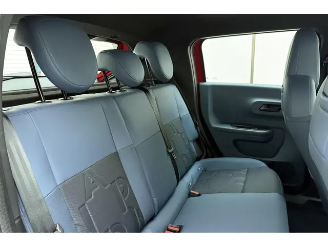 Fiat Grande Panda RED 11kW 44 kWh 2025 Elektrisch 13