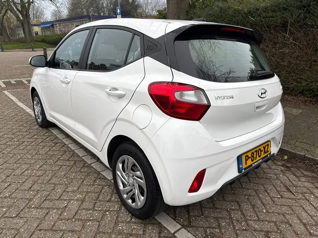 Hyundai i10 1.0 Comfort 5-zits 2022 Benzine 7