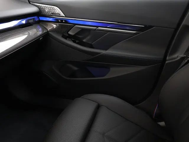 BMW i5 M60 xDrive 2026 Elektrisch 43