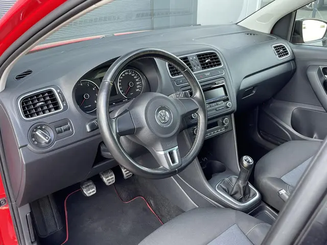Volkswagen Polo 1.2 TSI Highline 2012 Benzine 11