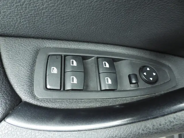 BMW X1 sDrive20i High Executive 2018 Benzine 20