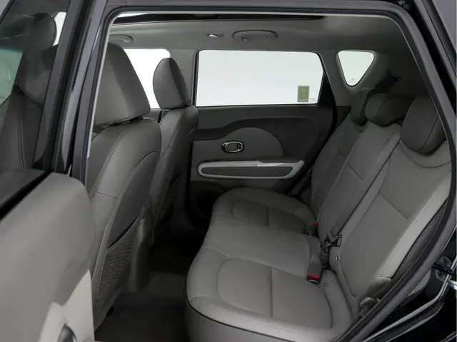Kia e-Soul EV Executive-Plus-Line 2018 Elektrisch 9