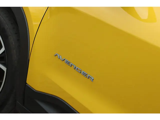 Jeep Avenger SUMMIT 54 KWH 2023 Elektrisch 57