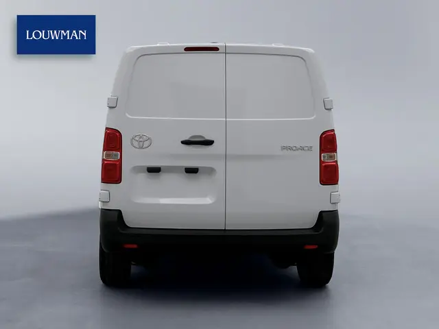 Toyota ProAce Worker 2.0 D-4D Challenger 2024 Diesel 16