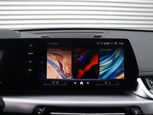 BMW X1 xDrive23i 2025 Benzine 27