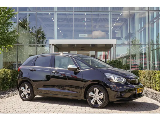 Honda Jazz 1.5i e:HEV EXECUTIVE 2022 Hybride Benzine 24