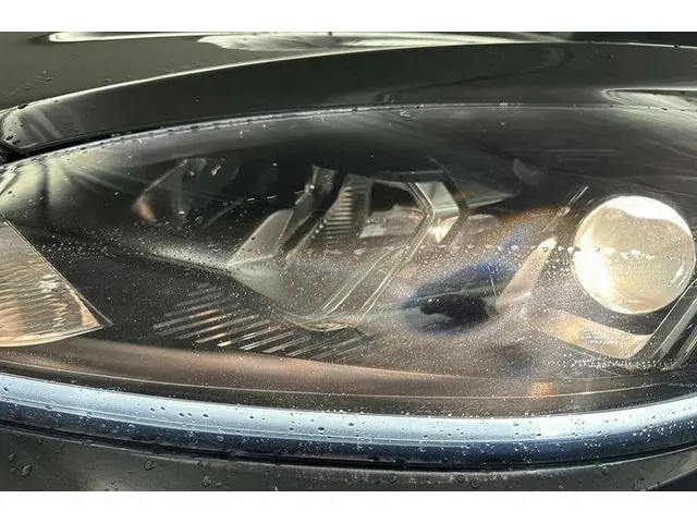 Ford Kuga 2.5 PHEV Cool and Connect 2022 Hybride Benzine 5