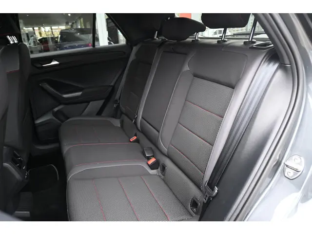 Volkswagen T-Roc 1.5 TSI Sport Business R 2020 Benzine 11