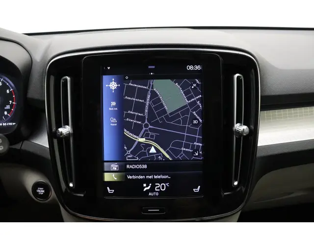 Volvo XC40 2.0 T4 Momentum 2019 Benzine 23