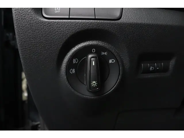 Škoda Fabia 1.0 TSI Ambition 2021 Benzine 29