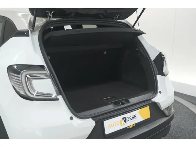Renault Captur Mild Hybrid 160 EDC Techno 2024 Benzine 62