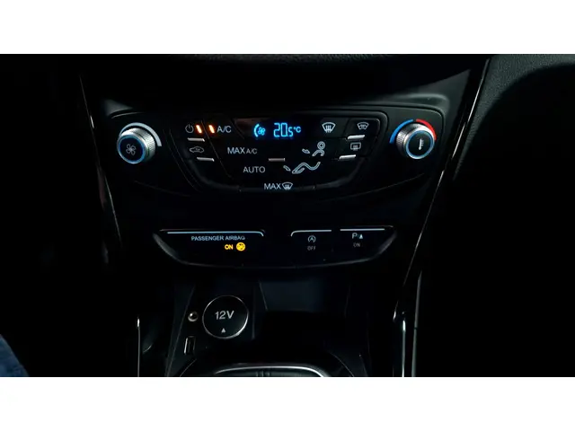 Ford B-MAX 1.0 EcoBoost Titanium 2014 Benzine 14