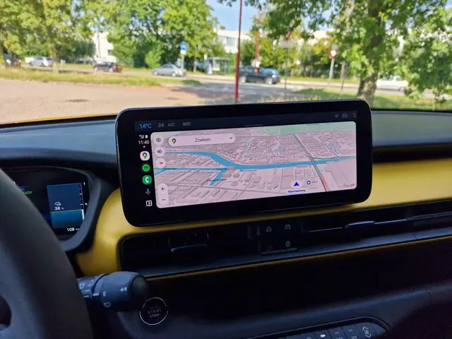 Jeep Avenger Longitude 54 kWh 2023 Elektrisch 27