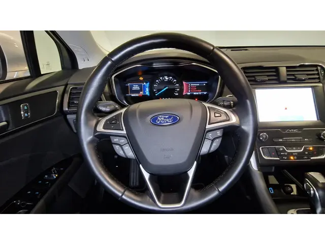 Ford Mondeo 2.0 IVCT HEV Titanium 2020 Hybride Benzine 26