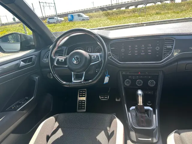 Volkswagen T-Roc 1.5 TSI, AUTOMAAT 2019 Benzine 7