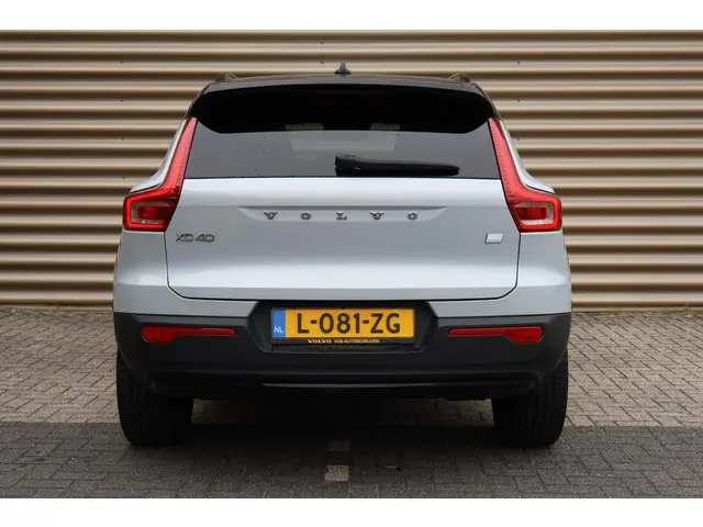 Volvo XC40 T5 Recharge R-Design 2021 Hybride Benzine 29