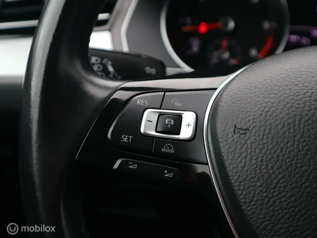 Volkswagen Passat Variant 1.6 TDI Highline 2018 Diesel 19