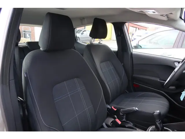 Ford Fiesta 1.1 Trend 2019 Benzine 25