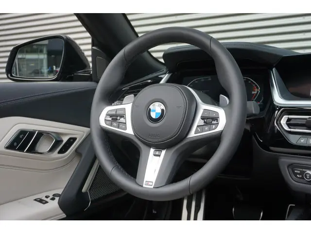 BMW Z4 sDrive20i 2024 Benzine 24