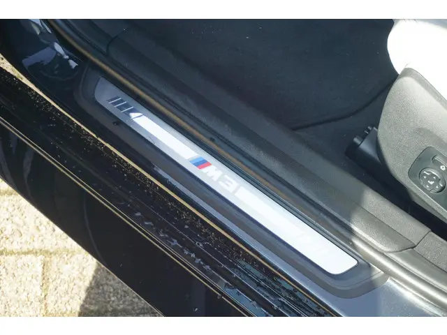 BMW M3 Touring 2024 Benzine 42