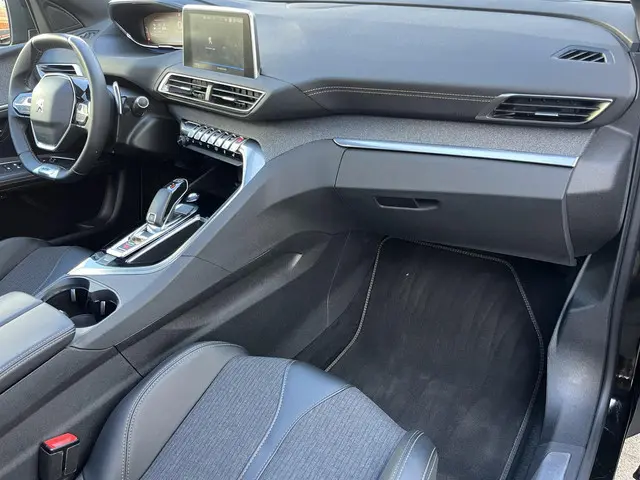 Peugeot 3008 1.6 PureTech GT Line 2020 Benzine 88