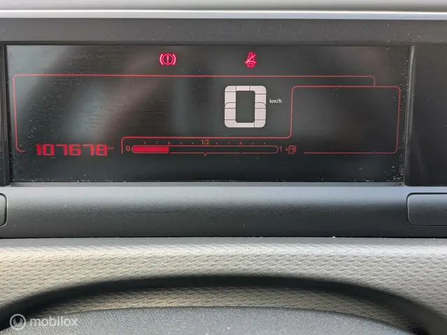 Citroën C4 Cactus Live 1.2 VTi Live 2014 Benzine 14