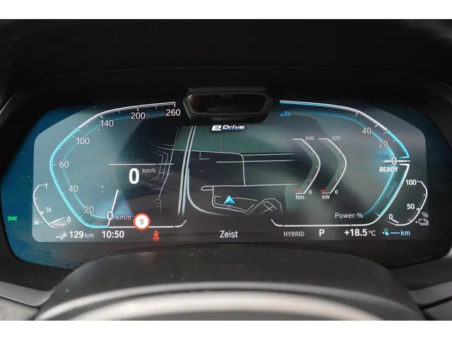 BMW X5 xDrive45e 2023 Hybride Benzine 30