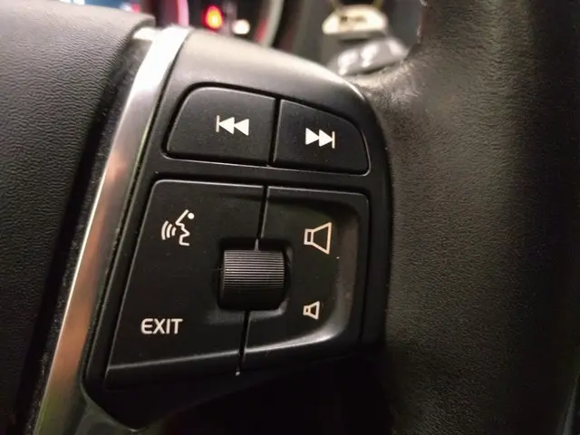 Volvo V40 2.0 D2 Ocean Race Lage km stand!! 2015 Diesel 18