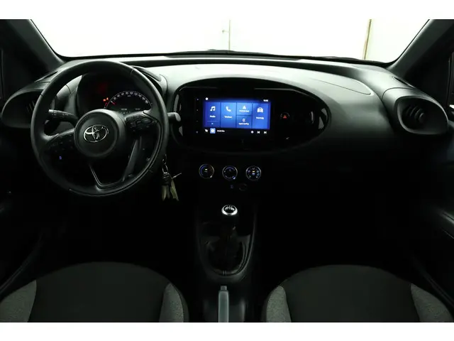 Toyota Aygo X 1.0 VVT-i MT Play 2025 Benzine 4