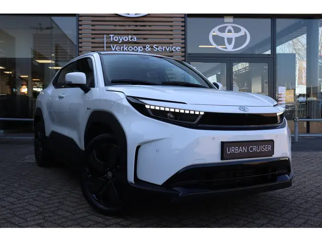 Toyota Urban Cruiser Executive 61 kWh, 2026 Elektrisch 7