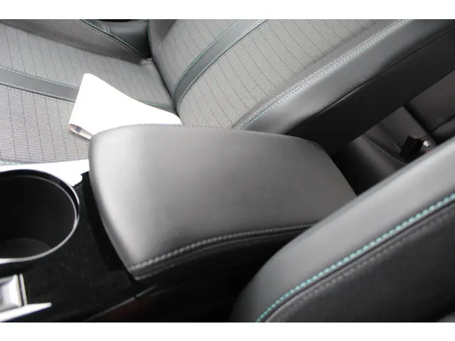 Peugeot e-208 EV Allure 50 kWh 2021 Elektrisch 18