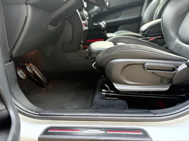 MINI Countryman 1.5 Cooper Pepper JCW 2019 Benzine 14