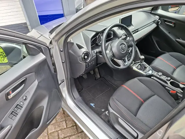 Mazda 2 1.5 Skyactiv-G GT-M Line 2016 Benzine 7
