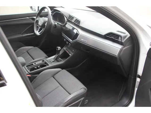 Audi Q3 Sportback 35 TFSI S Edition 2023 Benzine 9