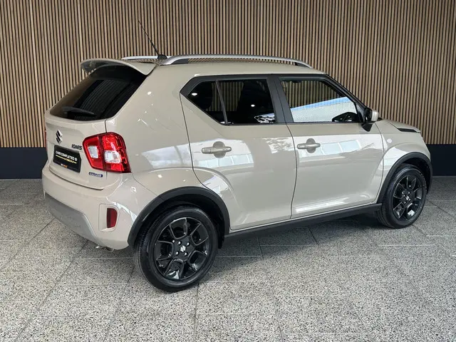 Suzuki Ignis 1.2 Smart Hybrid Select 2022 Benzine 24